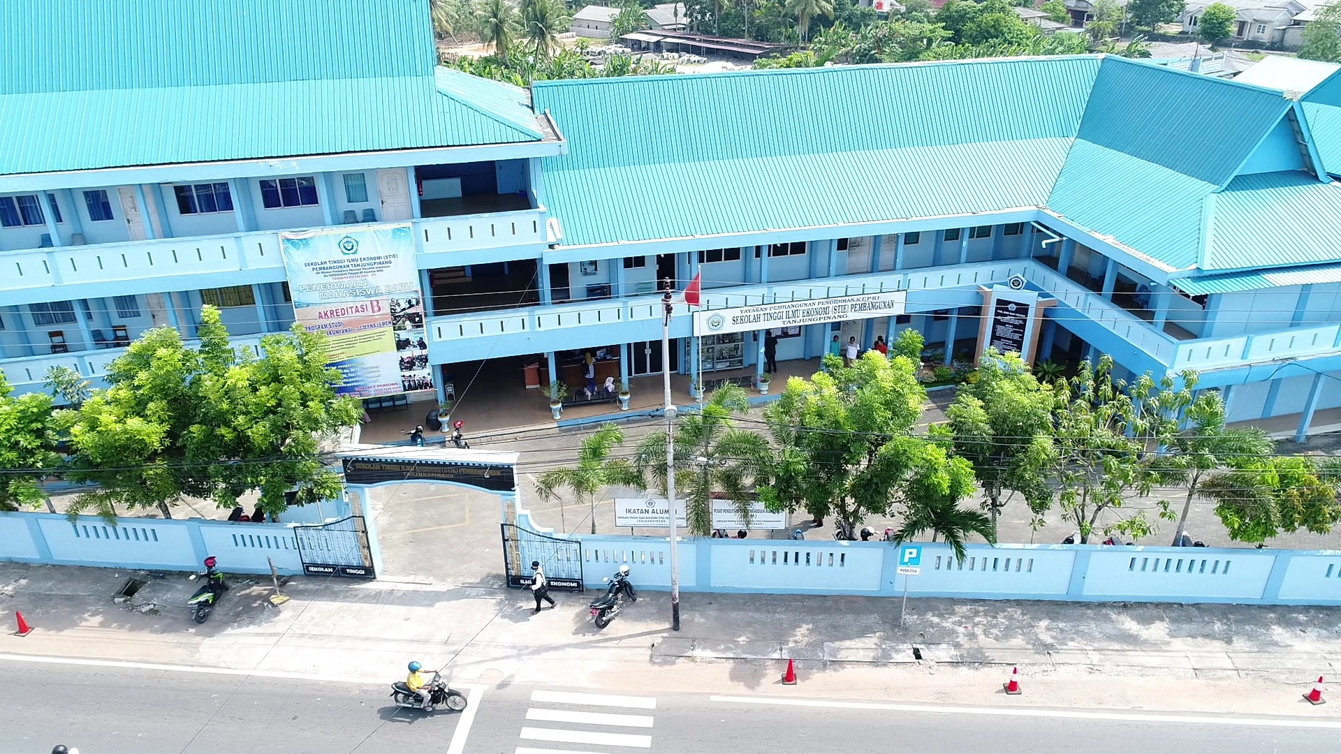 kampus drone